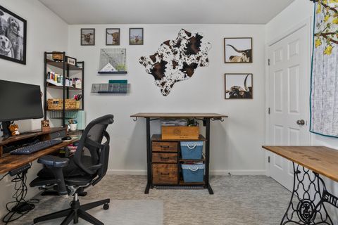 Tiny photo for 308 Banbury Lane, Savoy, IL 61874 (MLS # 12566012)