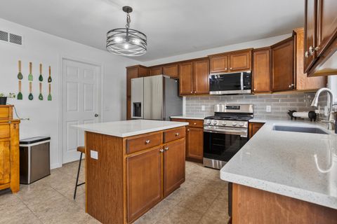 Tiny photo for 308 Banbury Lane, Savoy, IL 61874 (MLS # 12566012)