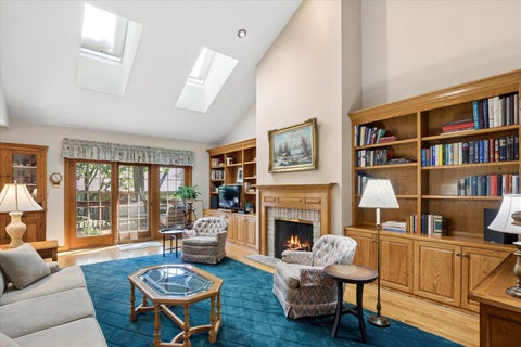 Tiny photo for 24 Tartan Lakes Court, Westmont, IL 60559 (MLS # 12772695)