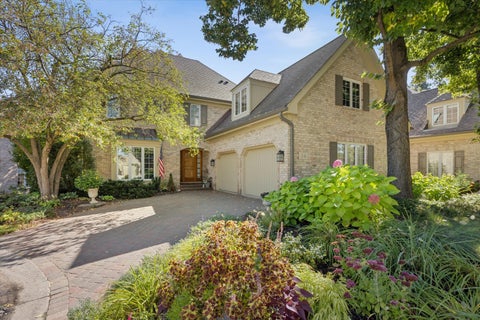 Photo of 24 Tartan Lakes Court, Westmont, IL 60559 (MLS # 12772695)