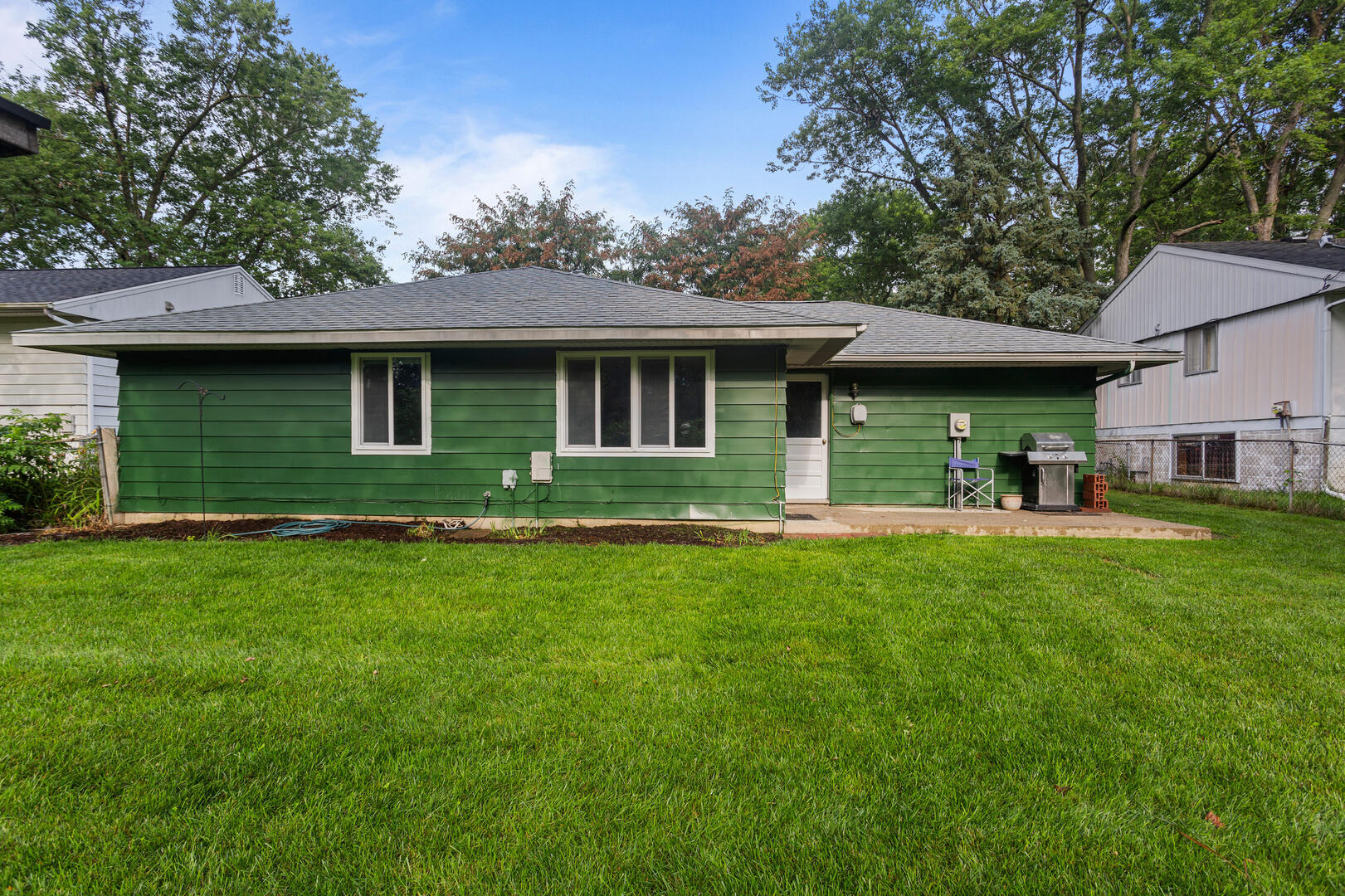908 Dogwood Drive