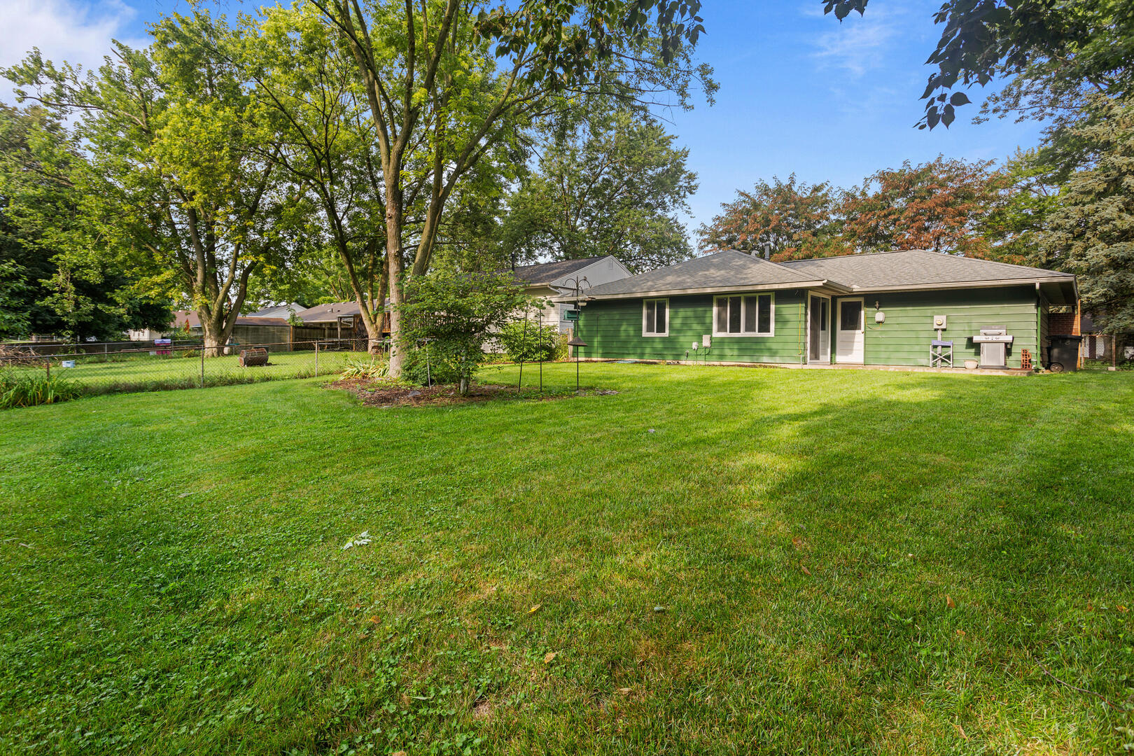 908 Dogwood Drive