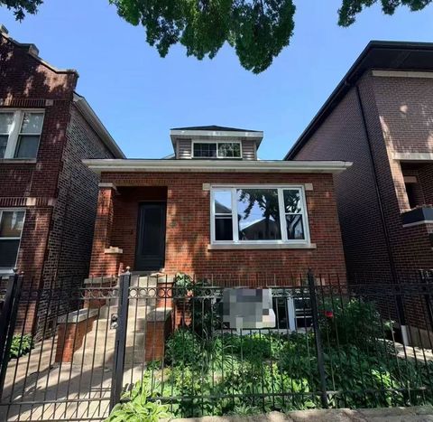 Photo of 3015 S Quinn Street, Chicago, IL 60608 (MLS # 12666282)