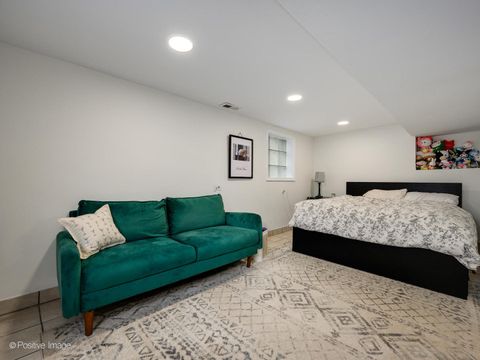 Tiny photo for 3742 Clinton Avenue, Berwyn, IL 60402 (MLS # 12538348)