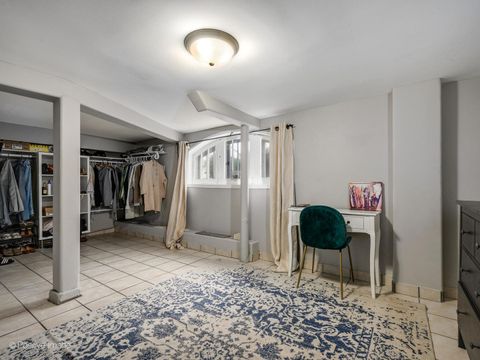 Tiny photo for 3742 Clinton Avenue, Berwyn, IL 60402 (MLS # 12538348)