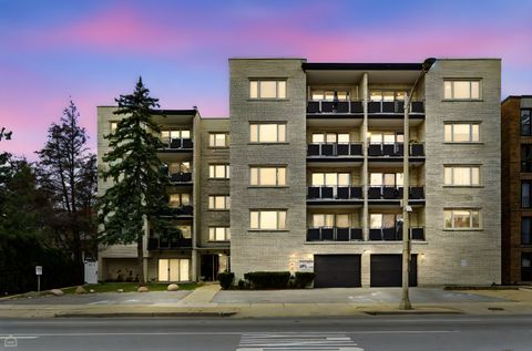 Photo of 1010 N Harlem Avenue #504, River Forest, IL 60305 (MLS # 12700325)