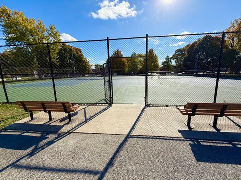 Tiny photo for 10420 Circle Drive #25B, Oak Lawn, IL 60453 (MLS # 12508046)