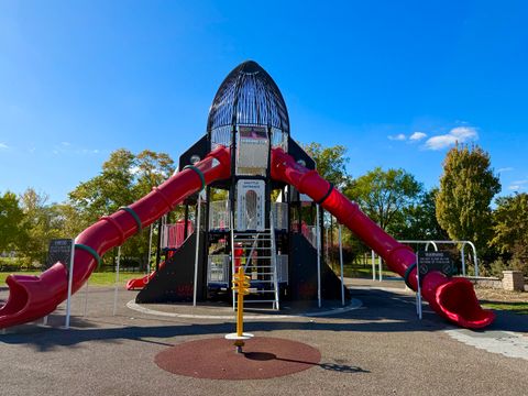 Tiny photo for 10420 Circle Drive #25B, Oak Lawn, IL 60453 (MLS # 12508046)