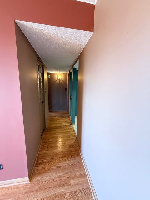 Tiny photo for 10420 Circle Drive #25B, Oak Lawn, IL 60453 (MLS # 12508046)