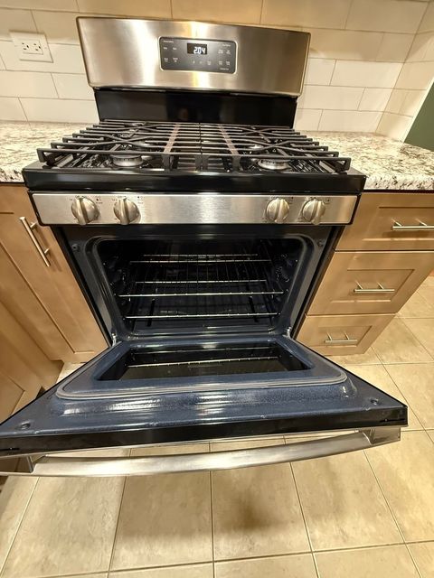 Tiny photo for 10420 Circle Drive #25B, Oak Lawn, IL 60453 (MLS # 12508046)