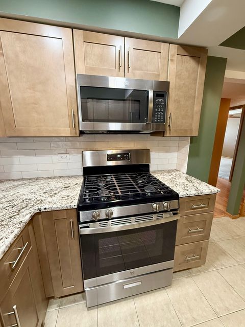 Tiny photo for 10420 Circle Drive #25B, Oak Lawn, IL 60453 (MLS # 12508046)