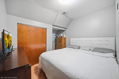 Tiny photo for 1332 N Harding Avenue, Chicago, IL 60651 (MLS # 12718678)