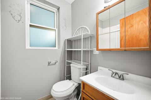 Tiny photo for 1332 N Harding Avenue, Chicago, IL 60651 (MLS # 12718678)