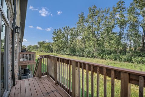 Tiny photo for 70 Prairie Court, Wheeling, IL 60090 (MLS # 12461938)