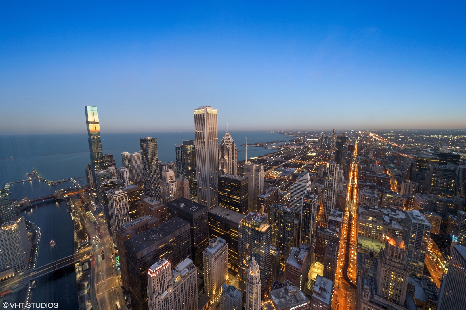 401 N WABASH Avenue 81F