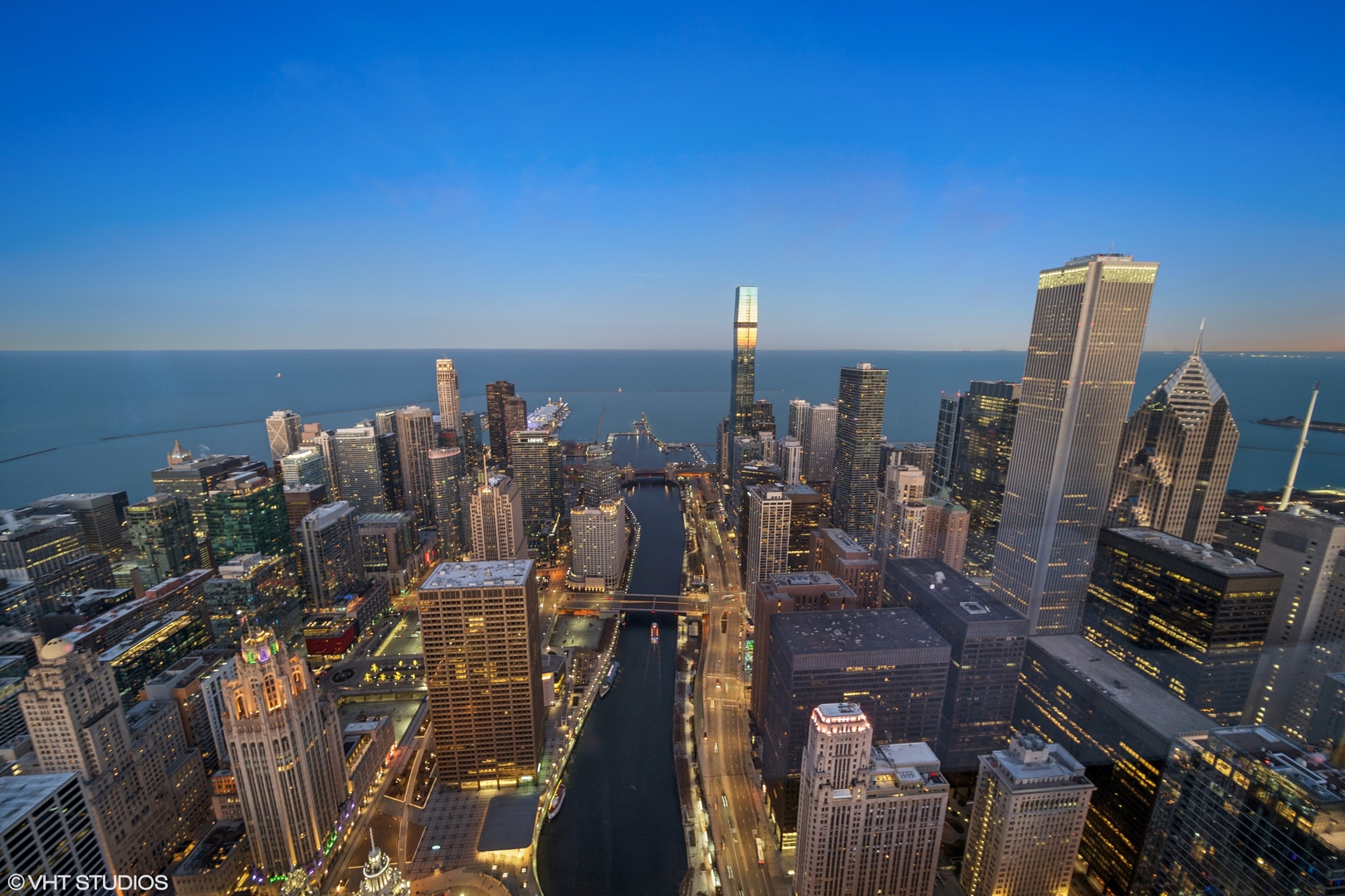 401 N WABASH Avenue 81F