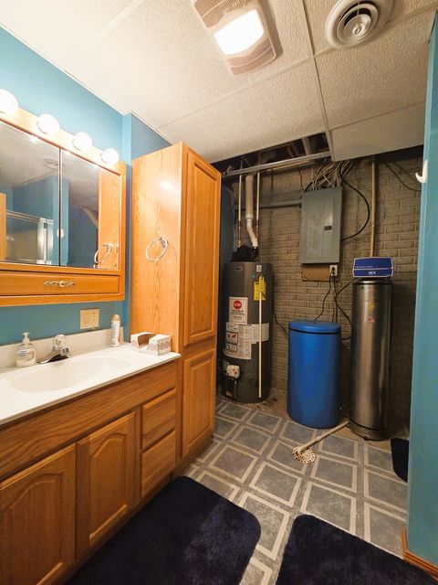 Tiny photo for 505 NW 5th Avenue, Aledo, IL 61231 (MLS # 12659733)