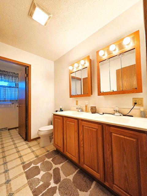 Tiny photo for 505 NW 5th Avenue, Aledo, IL 61231 (MLS # 12659733)