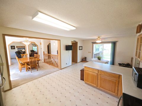 Tiny photo for 505 NW 5th Avenue, Aledo, IL 61231 (MLS # 12659733)