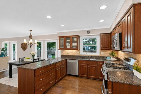 Tiny photo for 2045 Somerset Lane, Wheaton, IL 60189 (MLS # 12638607)