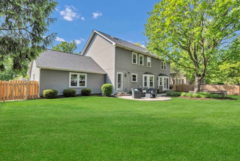 Tiny photo for 2045 Somerset Lane, Wheaton, IL 60189 (MLS # 12638607)
