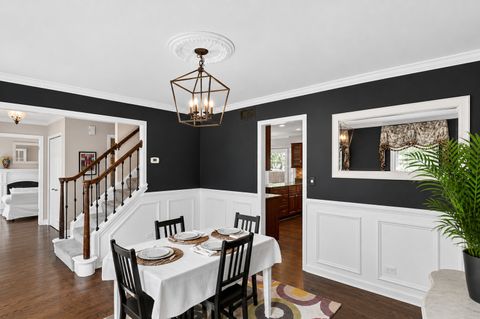 Tiny photo for 2045 Somerset Lane, Wheaton, IL 60189 (MLS # 12638607)