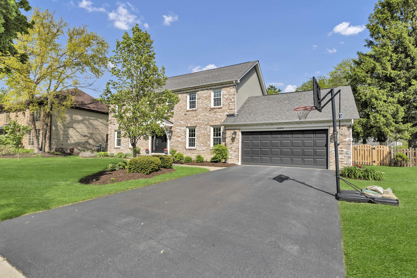 2045 Somerset Lane