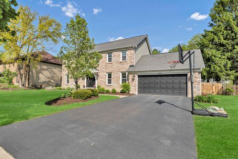 Tiny photo for 2045 Somerset Lane, Wheaton, IL 60189 (MLS # 12638607)