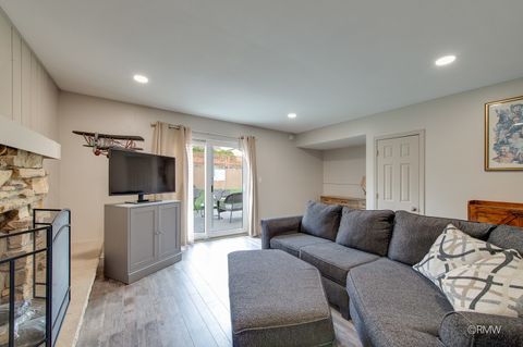 Tiny photo for 162 Braintree Drive, Bloomingdale, IL 60108 (MLS # 12612955)