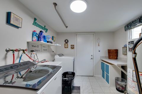 Tiny photo for 162 Braintree Drive, Bloomingdale, IL 60108 (MLS # 12612955)