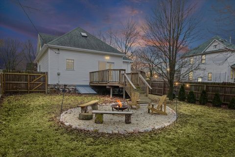 Tiny photo for 319 E Orleans Street, Paxton, IL 60957 (MLS # 12585603)