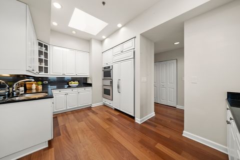 Tiny photo for 1250 S Michigan Avenue #2900, Chicago, IL 60605 (MLS # 12462107)