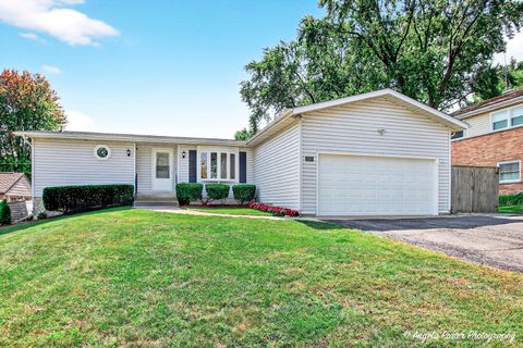 3203 MILLER Drive McHenry IL 60050