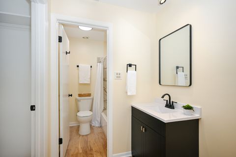 Tiny photo for 1751 Plymouth Court #B, Wheaton, IL 60189 (MLS # 12503449)