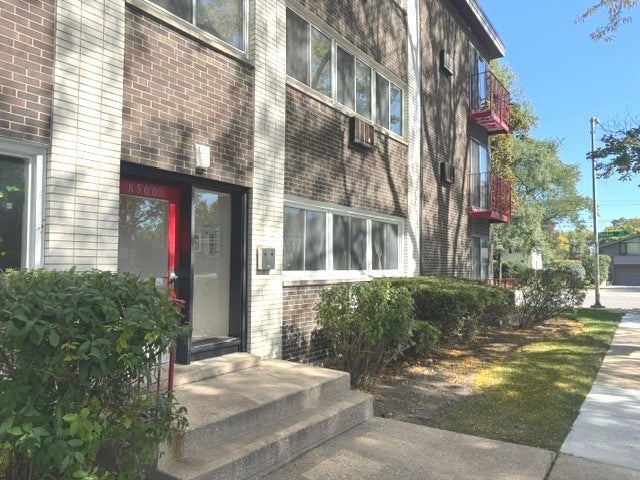 8500 Skokie Boulevard 2C