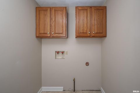 Tiny photo for 1225 38TH Avenue Court, Rock Island, IL 61201 (MLS # QC4269836)