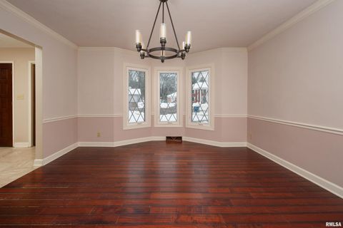 Tiny photo for 1225 38TH Avenue Court, Rock Island, IL 61201 (MLS # QC4269836)