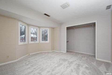 Tiny photo for 1225 38TH Avenue Court, Rock Island, IL 61201 (MLS # QC4269836)