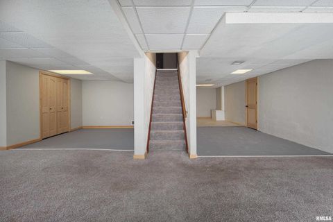 Tiny photo for 1225 38TH Avenue Court, Rock Island, IL 61201 (MLS # QC4269836)