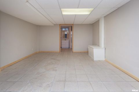 Tiny photo for 1225 38TH Avenue Court, Rock Island, IL 61201 (MLS # QC4269836)