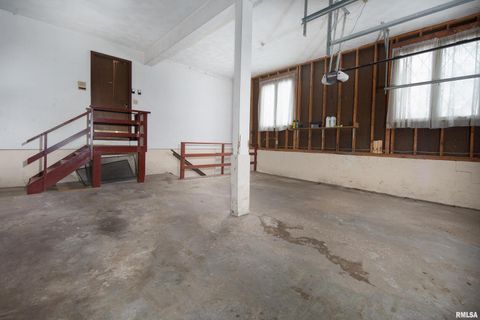 Tiny photo for 1225 38TH Avenue Court, Rock Island, IL 61201 (MLS # QC4269836)