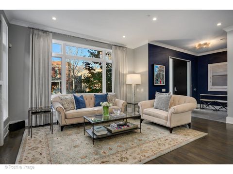 Tiny photo for 2107 W Bradley Place, Chicago, IL 60618 (MLS # 12609490)