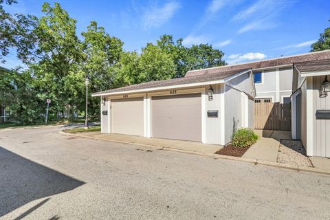 Tiny photo for 633 Dove Court, Grayslake, IL 60030 (MLS # 12462340)