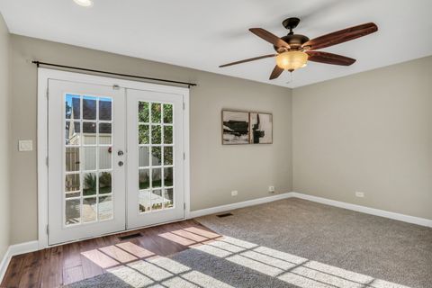 Tiny photo for 633 Dove Court, Grayslake, IL 60030 (MLS # 12462340)