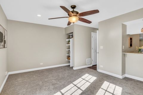 Tiny photo for 633 Dove Court, Grayslake, IL 60030 (MLS # 12462340)