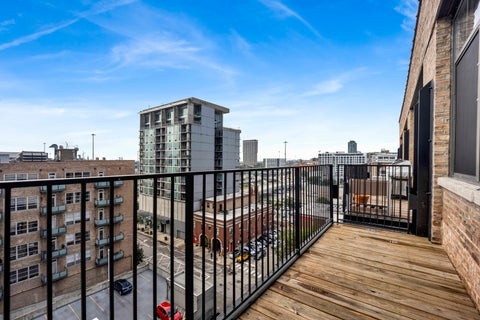 Tiny photo for 625 W JACKSON Boulevard #806, Chicago, IL 60661 (MLS # 12755984)