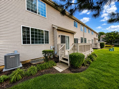 Tiny photo for 2028 Cypress Court, Glendale Heights, IL 60139 (MLS # 12735284)