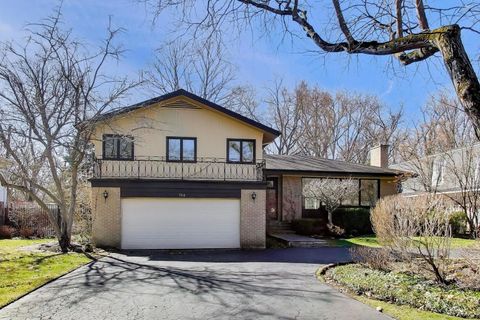 754 Woodridge Lane Glencoe IL 60022