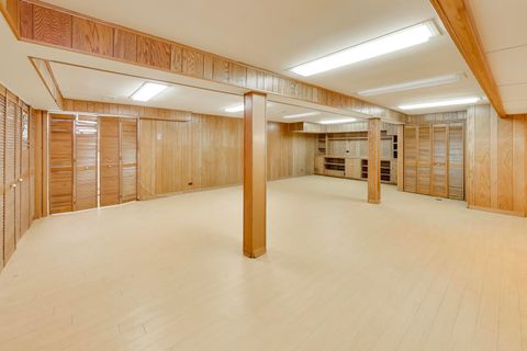 Tiny photo for 754 Woodridge Lane, Glencoe, IL 60022 (MLS # 12588844)