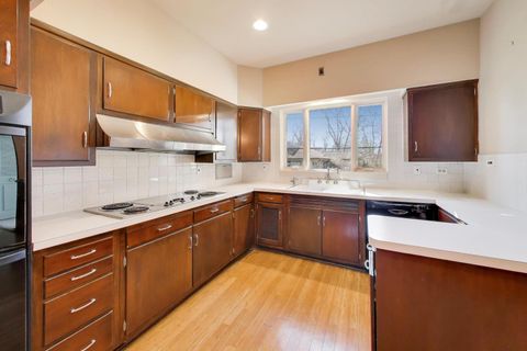 Tiny photo for 754 Woodridge Lane, Glencoe, IL 60022 (MLS # 12588844)